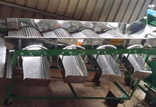 Load image into Gallery viewer, 山頂狀圓土窯柴焙龍眼乾 PeiZao Dried Smoked Longan