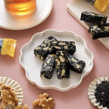 Load image into Gallery viewer, 里仁芝麻核桃糕 Leezen Black Sesame Walnut Candy