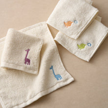 Load image into Gallery viewer, 里仁長耳兔用品禮盒 藍 Leezen Organic Cotton Baby Gift Box-Rabbit Blue