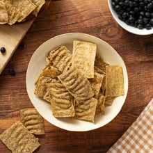Load image into Gallery viewer, 里仁高纖優蛋白黑豆豆皮 Leezen High Fiber Black Bean Crisp
