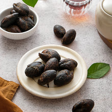 Load image into Gallery viewer, 里仁橄欖鮮果乾 Leezen Dried Olives (Licorice)