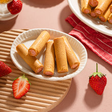 Load image into Gallery viewer, 里仁草莓捲心酥 Leezen Strawberry Wafer Rolls