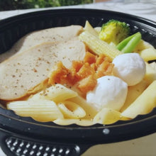 Load image into Gallery viewer, 歡喜心集法式起士鮮菇白醬筆管麵 Joy Heart French Cheesed Mushroom Penne in Bechamel Sauce