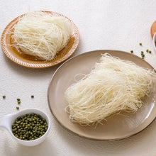 Load image into Gallery viewer, 寶鼎百分百頂級純綠豆粉絲 BaoDing Premium Pure Mung Bean Cellophane Noodle