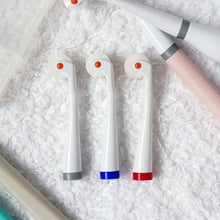 Load image into Gallery viewer, 日本製 KURUN咕嚕潔凈替換刷頭 3支/盒 KURUN Plaque Remover -Brush Head x 3