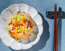 Load image into Gallery viewer, 歡喜心集拌炒脆皮燻鴨炒飯 Joy Heart Ducky Fried Rice