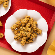Load image into Gallery viewer, 里仁海苔麻花捲 Leezen Nori Multigrain Twists