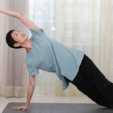 Load image into Gallery viewer, 里仁女有機棉垂墜開衩長上衣-綠 Leezen Women's Organic Cotton Top-Green