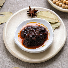 Load image into Gallery viewer, 里仁古早味炸醬 Leezen Old-Fashioned Fried Sauce