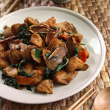 Load image into Gallery viewer, 里仁三杯猴頭菇(奶素) Leezen Three-Cup Sauces Hericium Mushroom