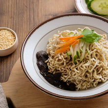 Load image into Gallery viewer, 里仁麻醬乾拌麵 Leezen Dry Noodles with Spicy Sauce