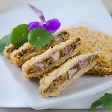 Load image into Gallery viewer, 全鴻芋頭鴨排 CHoom Taro Duck Steak
