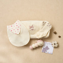 Load image into Gallery viewer, 里仁毛毛蟲用品禮盒 粉紅 Leezen Organic Cotton Baby Gift Box-Caterpillar Pink
