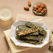 Load image into Gallery viewer, 里仁杏仁海苔脆片 Leezen Crispy Seaweed Almond Flavor
