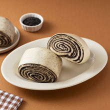 Load image into Gallery viewer, 里仁千層芝麻包 Leezen Sesame Bun

