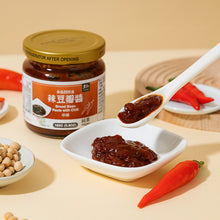 Load image into Gallery viewer, 里仁辣豆瓣醬 Leezen Broad Bean Paste With Chili
